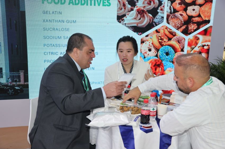 万利国际官网亮相上海CPHI